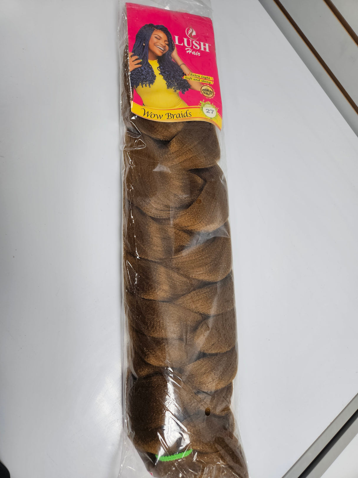 WOW BRAIDS 82" (LUSH HAIR COLOR 27)