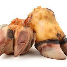 CUT SMOKED COW FEET (BOKOTOR)